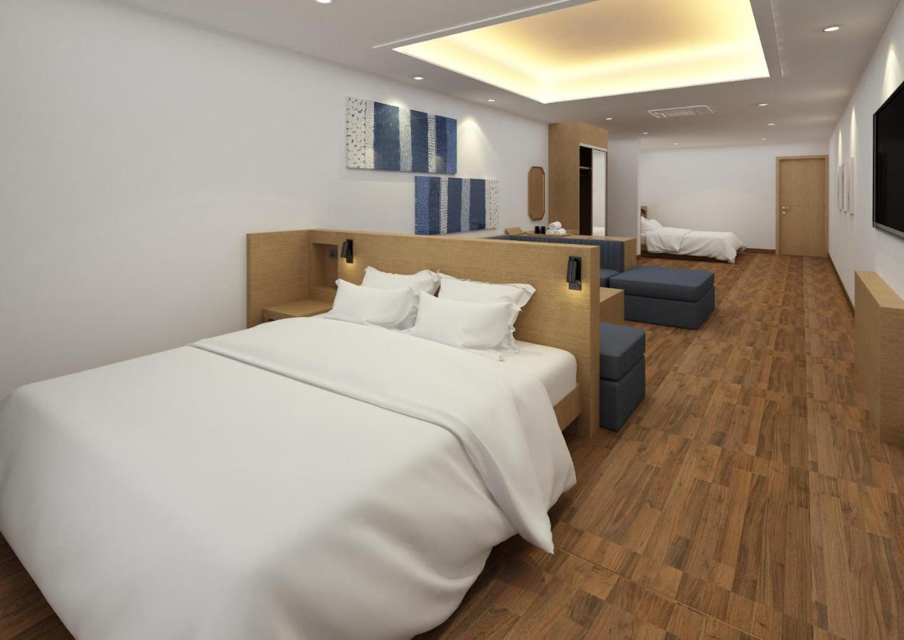 B&Beach Tourist Hotel ยอซู ภายนอก รูปภาพ