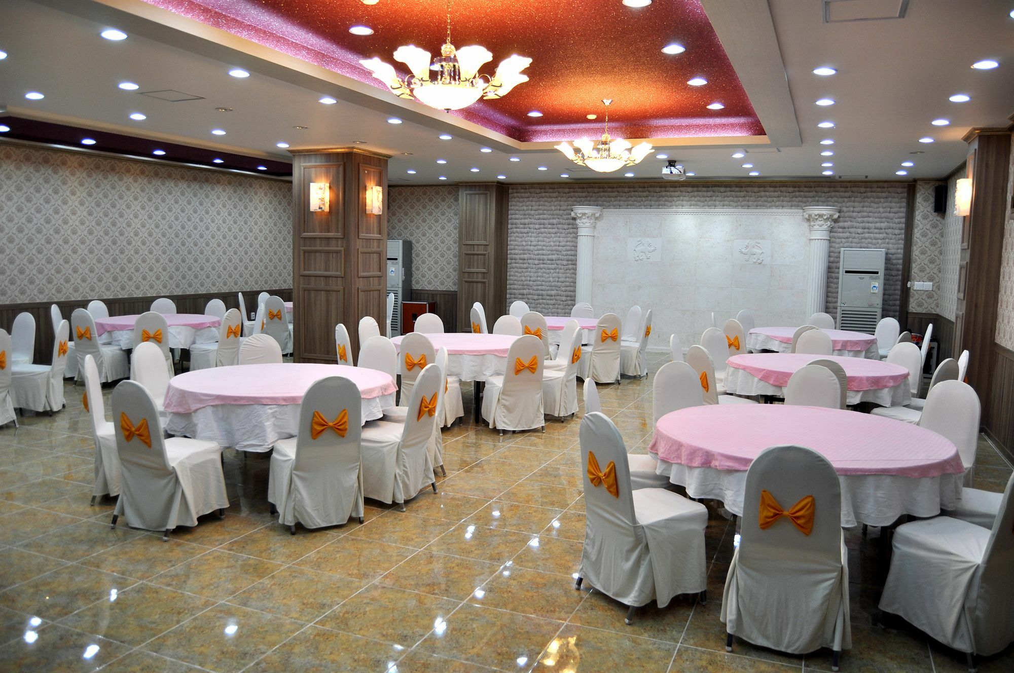 B&Beach Tourist Hotel ยอซู ภายนอก รูปภาพ